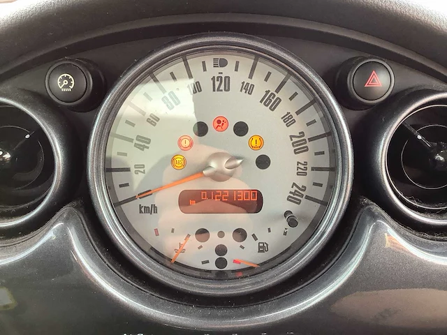 2004 - mini - cooper one - personenauto - afbeelding 4 van  12