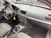 2004 - opel - astra - 1.4 enjoy - personenauto - afbeelding 12 van  13