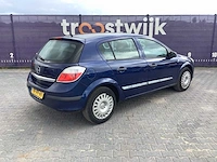 2004 - opel - astra - 1.4 essentia - personenauto - afbeelding 9 van  14