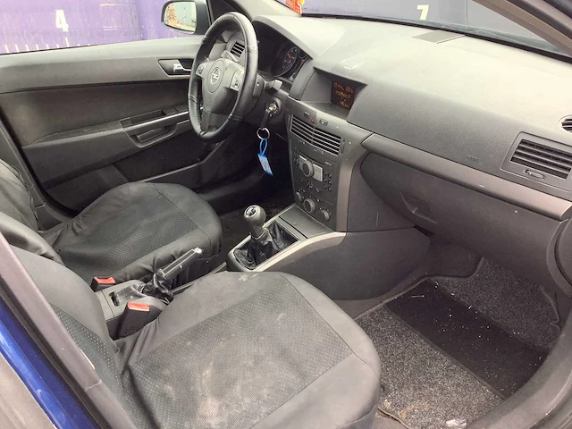 2004 - opel - astra - 1.4 essentia - personenauto - afbeelding 10 van  14