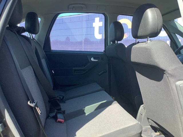 2004 - opel - meriva - 1.4-16v essentia - personenauto - afbeelding 8 van  11