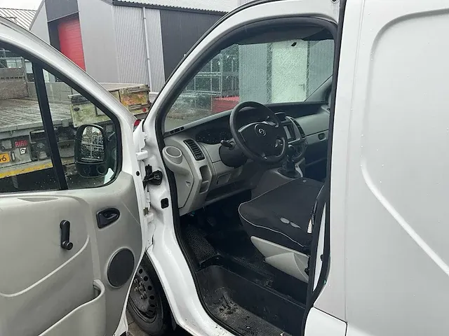 2004 - opel - vivaro 1.9 dti l1h1 - bedrijfswagen - afbeelding 2 van  23