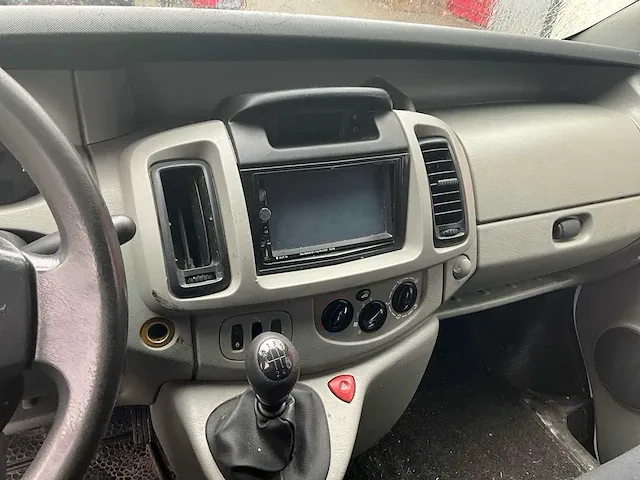 2004 - opel - vivaro 1.9 dti l1h1 - bedrijfswagen - afbeelding 5 van  23