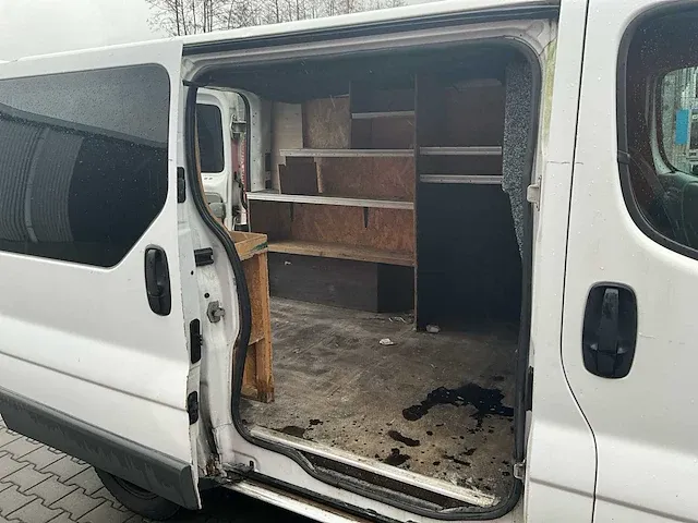 2004 - opel - vivaro 1.9 dti l1h1 - bedrijfswagen - afbeelding 9 van  23