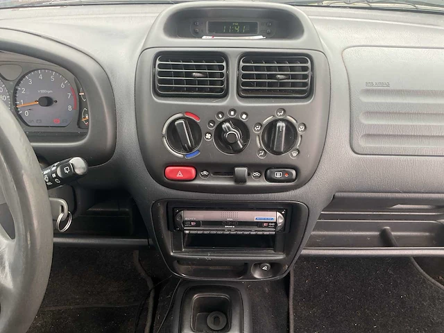2004 - suzuki - ignis - 1.3-16v gl - personenauto - afbeelding 11 van  12