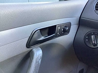 2004 - volkswagen - caddy - 2.0 sdi - bedrijfswagen - afbeelding 3 van  12