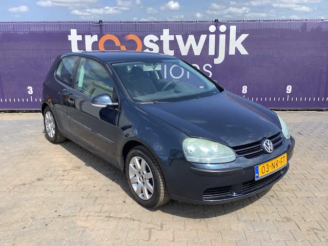 2004 - volkswagen - golf - 1.4 trendline - personenauto - afbeelding 4 van  11