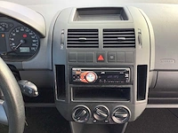 2004 - volkswagen - polo - 1.4-16v - personenauto - afbeelding 10 van  11