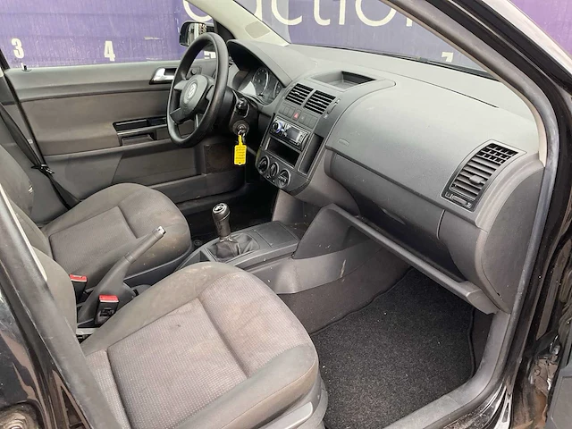 2004 - volkswagen - polo - 1.4-16v athene - personenauto - afbeelding 8 van  12