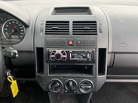 2004 - volkswagen - polo - 1.4-16v athene - personenauto - afbeelding 11 van  12