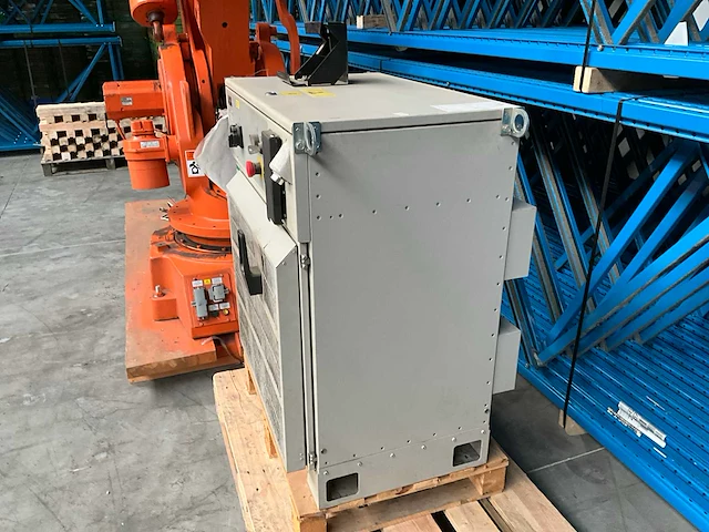 2004 abb irb 640 m2000 handlingrobot - afbeelding 9 van  20