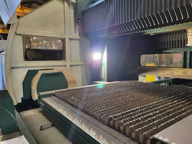 2004 adige adilas 3015 lasersnijmachine - afbeelding 2 van  78