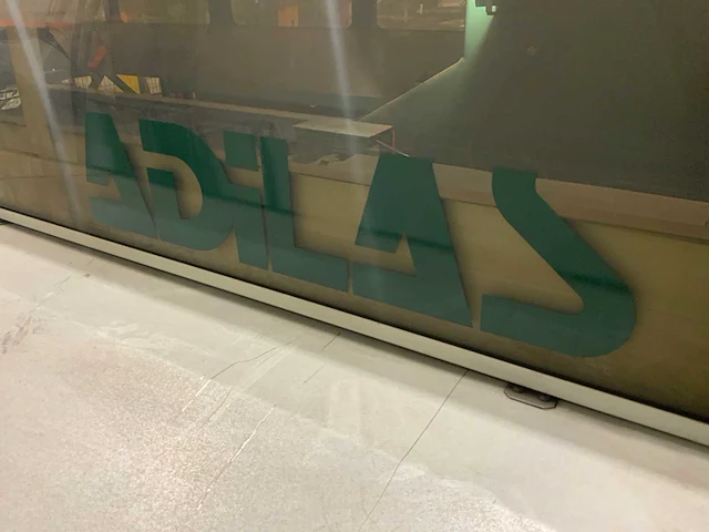 2004 adige adilas 3015 lasersnijmachine - afbeelding 14 van  78