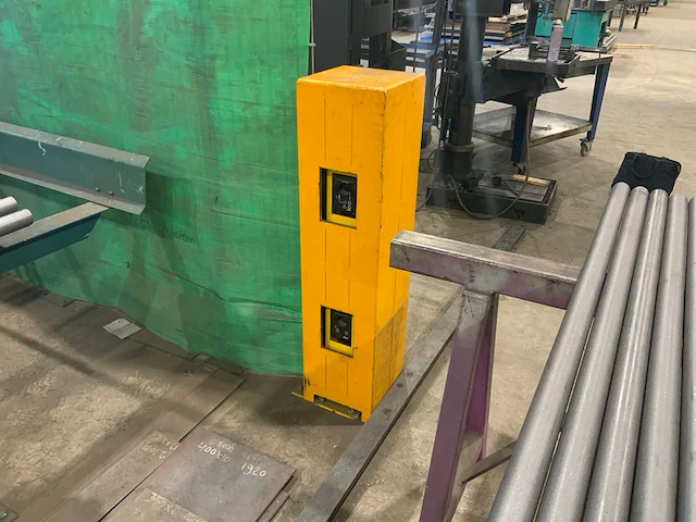 2004 adige adilas 3015 lasersnijmachine - afbeelding 51 van  78
