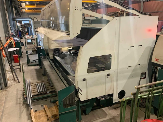 2004 adige adilas 3015 lasersnijmachine - afbeelding 70 van  78
