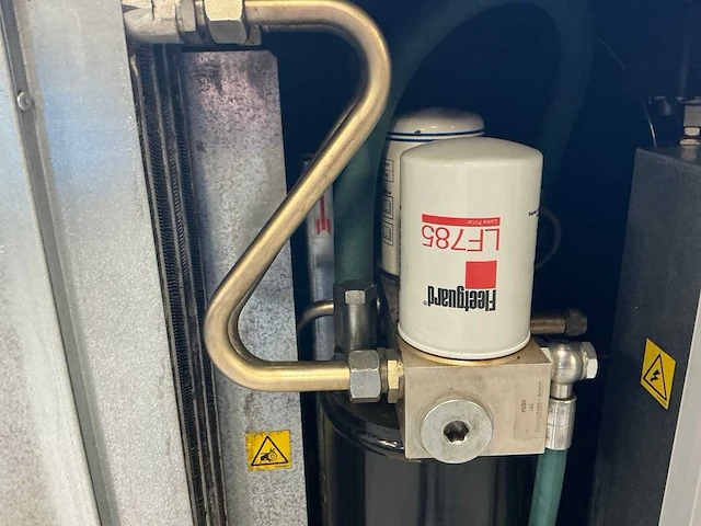 2004 airpress aps 7,5 basic schroefcompressor - afbeelding 12 van  14