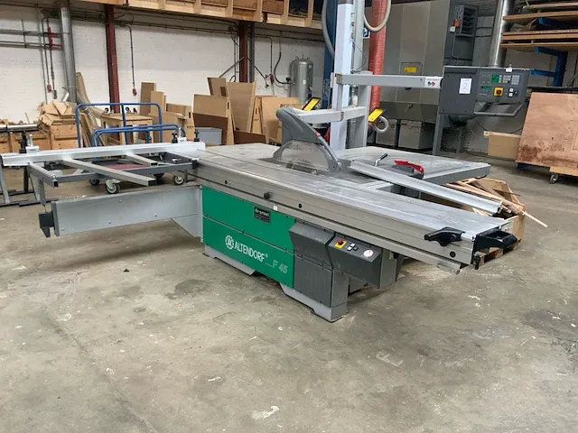 2004 altendorf f45 formaatcirkelzaagmachine - afbeelding 1 van  14