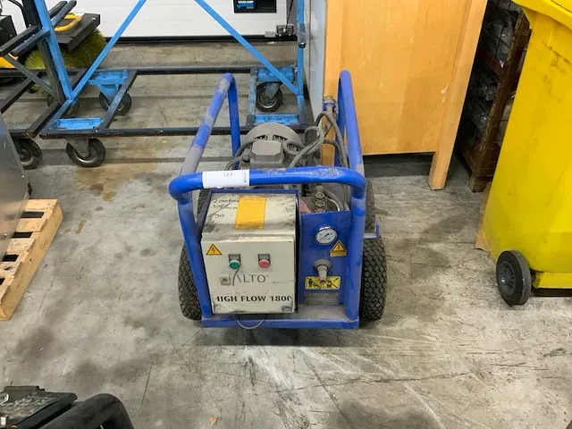 2004 alto high flow 1800 hogedrukreiniger - afbeelding 1 van  5