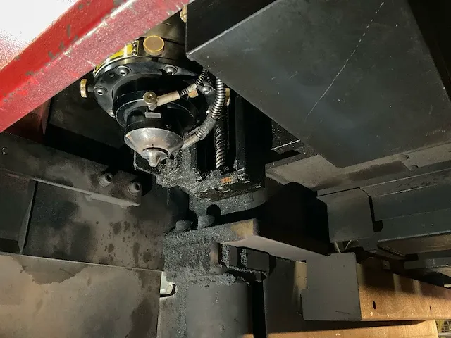 2004 amada 2415aiii lasersnijmachine - afbeelding 9 van  49