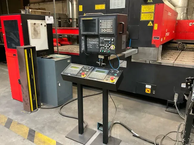 2004 amada 2415aiii lasersnijmachine - afbeelding 15 van  49