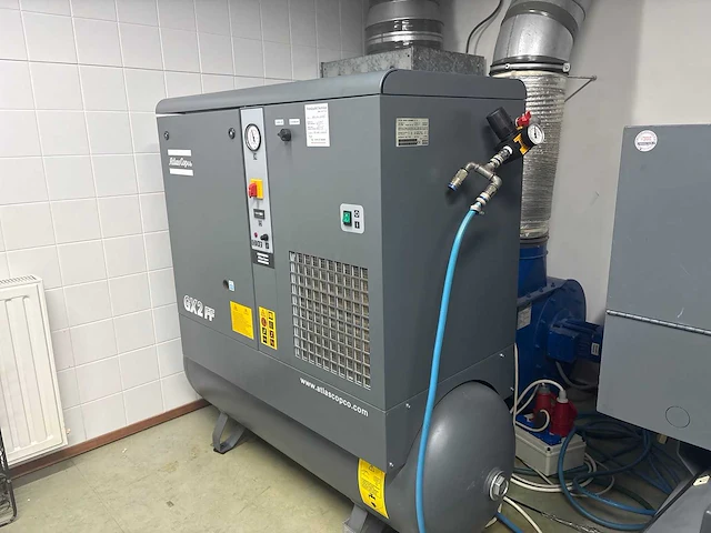 2004 atlas copco airpower gx2 ff luchtcompressor - afbeelding 1 van  13