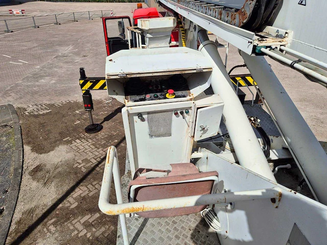2004 bronto skylift 28m-2ti hylift hoogwerker - afbeelding 6 van  18