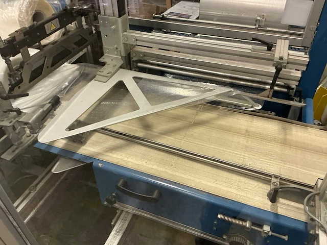 2004 bvm compacta 5022 verpakkingsmachine - afbeelding 9 van  22