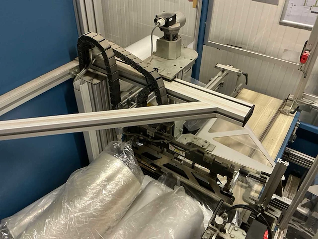 2004 bvm compacta 5022 verpakkingsmachine - afbeelding 25 van  28