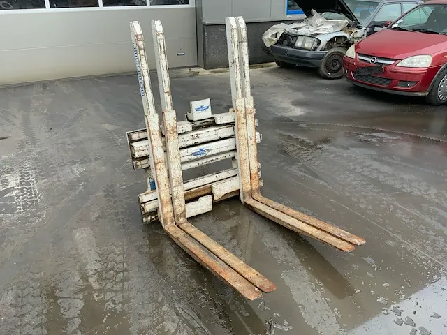 2004 cascade 55e-fds-a520 vorkversteller - afbeelding 1 van  5