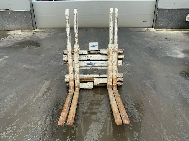 2004 cascade 55e-fds-a520 vorkversteller - afbeelding 2 van  5
