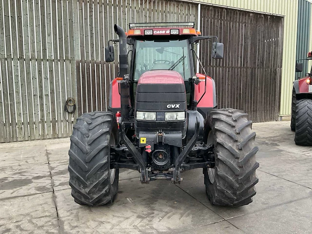 2004 case ih cvx 1190 vierwielaangedreven landbouwtractor - afbeelding 23 van  30