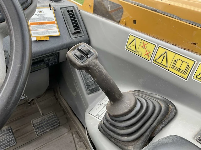 2004 caterpillar th330b verreiker - afbeelding 22 van  30