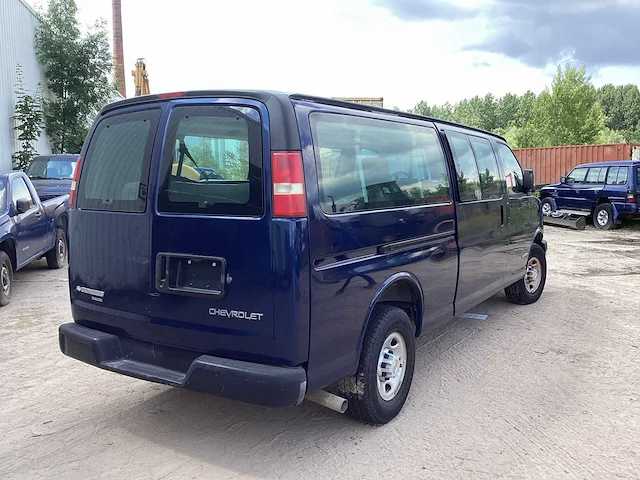 2004 chevrolet bus personenauto - afbeelding 6 van  12