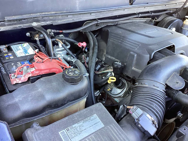 2004 chevrolet silverado pickup personenauto - afbeelding 16 van  16