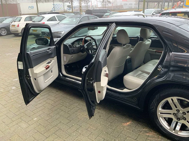2004 chrysler 300c, 5,7i v8 aut personenauto - afbeelding 3 van  30