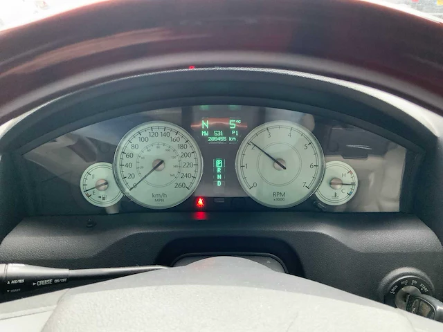 2004 chrysler 300c, 5,7i v8 aut personenauto - afbeelding 8 van  30