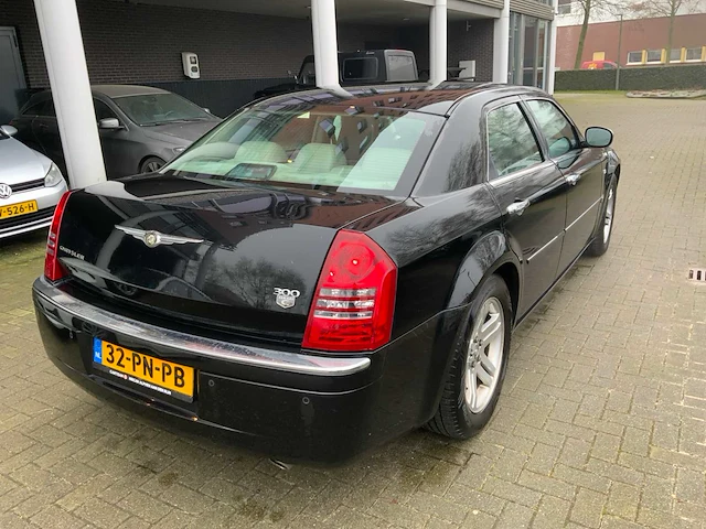 2004 chrysler 300c, 5,7i v8 aut personenauto - afbeelding 25 van  30