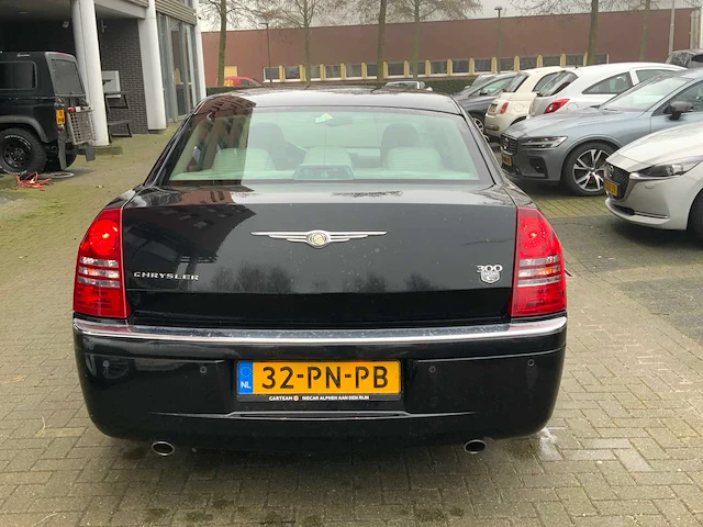 2004 chrysler 300c, 5,7i v8 aut personenauto - afbeelding 26 van  30
