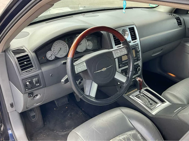 2004 chrysler 300c personenauto - afbeelding 8 van  38