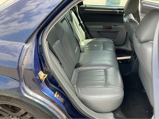 2004 chrysler 300c personenauto - afbeelding 21 van  38