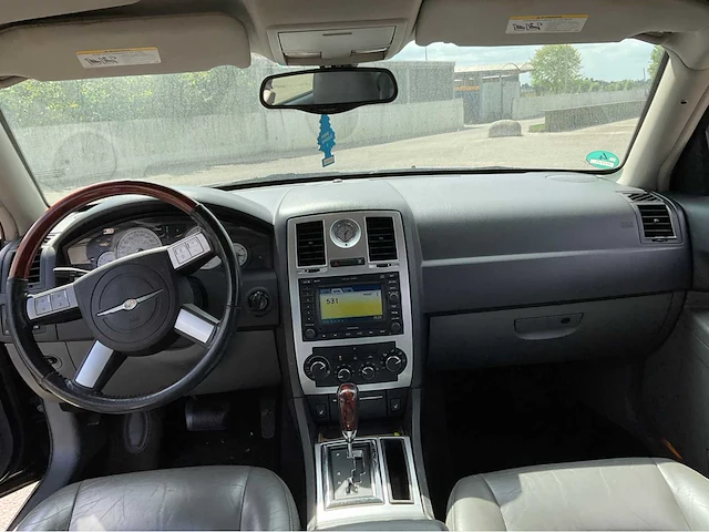 2004 chrysler 300c personenauto - afbeelding 22 van  38