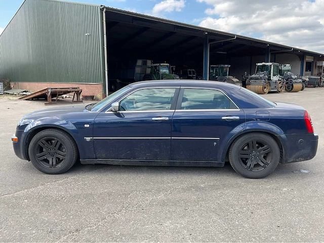 2004 chrysler 300c personenauto - afbeelding 12 van  38