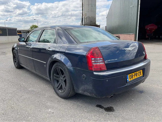 2004 chrysler 300c personenauto - afbeelding 23 van  38