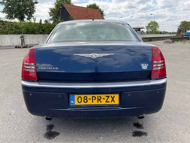2004 chrysler 300c personenauto - afbeelding 33 van  38