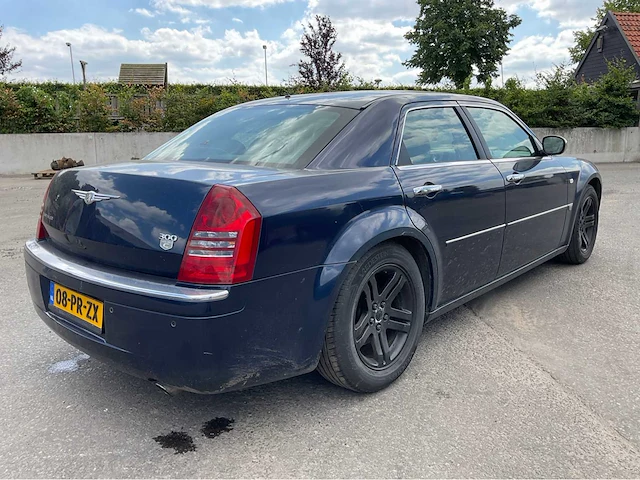 2004 chrysler 300c personenauto - afbeelding 34 van  38