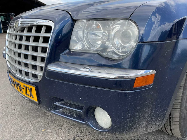 2004 chrysler 300c personenauto - afbeelding 38 van  38