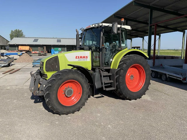 2004 claas ares 696 rz vierwielaangedreven landbouwtractor - afbeelding 1 van  37