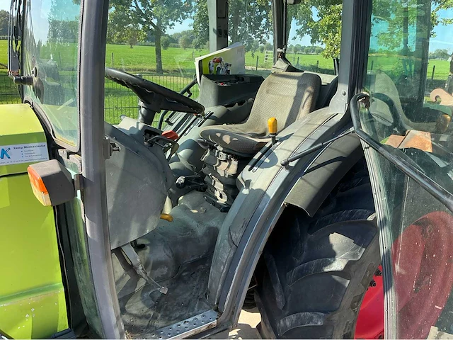 2004 claas nectis237ve vierwielaangedreven landbouwtractor - afbeelding 28 van  36