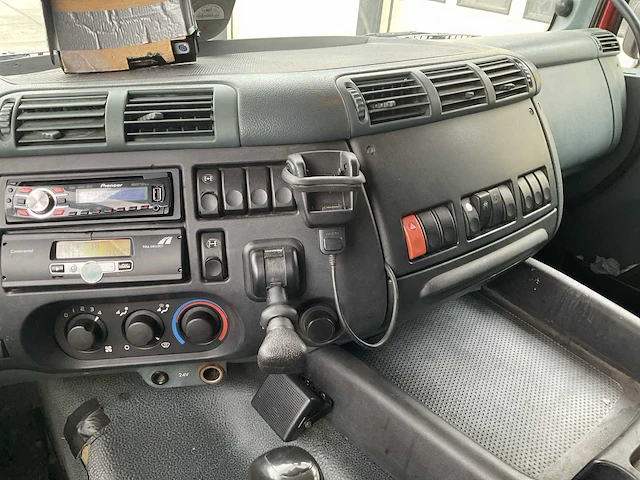 2004 daf ad85xc kipper - afbeelding 16 van  32