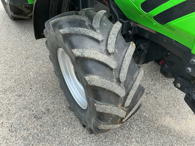 2004 deutz-fahr agrocompact f80 smalspoor- en compacttractor - afbeelding 21 van  46